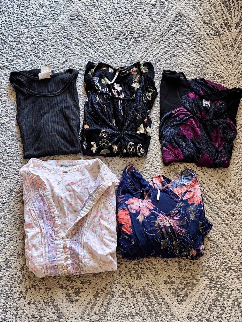 Free People Women's Tops Bundle - Navy Floral, Mustard, Black, Pink